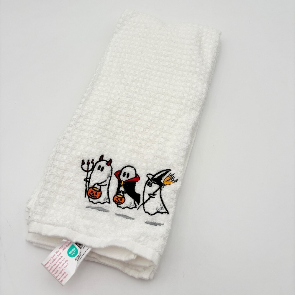 Isaac Mizrahi‎ Halloween Kitchen Towels Set 2 Ghost Devil Witch Embroidered - Picture 3 of 4